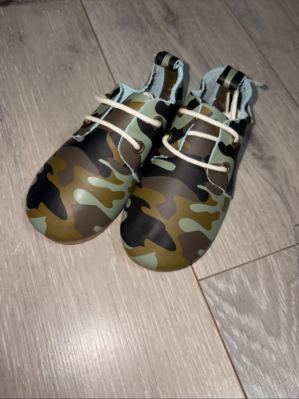Piper FinnCamo Lace-Up Sneakers in Green and Brown